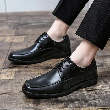 Новые дизайнерские черно-коричневые оксфордские туфли из лакированной кожи на шнуровке для мужчин, Универсальная обувь для отца на каждый день Изображение