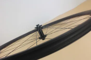 650B Асимметричное переднее колесо 35 мм x 28 мм Без отверстий во внешней части, карбоновое велосипедное колесо со смещением 3,5 мм, 28 или 32 отверстия по индивидуальному заказу Изображение