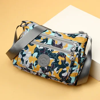 Женская сумка для мамы из ткани Оксфорд большой емкости с несколькими карманами, новый модный стиль 2023, простая маленькая квадратная сумка через плечо на одно плечо Изображение