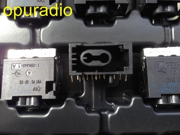 Оригинальный новый TYCO PBT GF-20 1-1394640-1 САМЫЙ оптоволоконный POF-разъем для усилителя BOSCH car audio Изображение